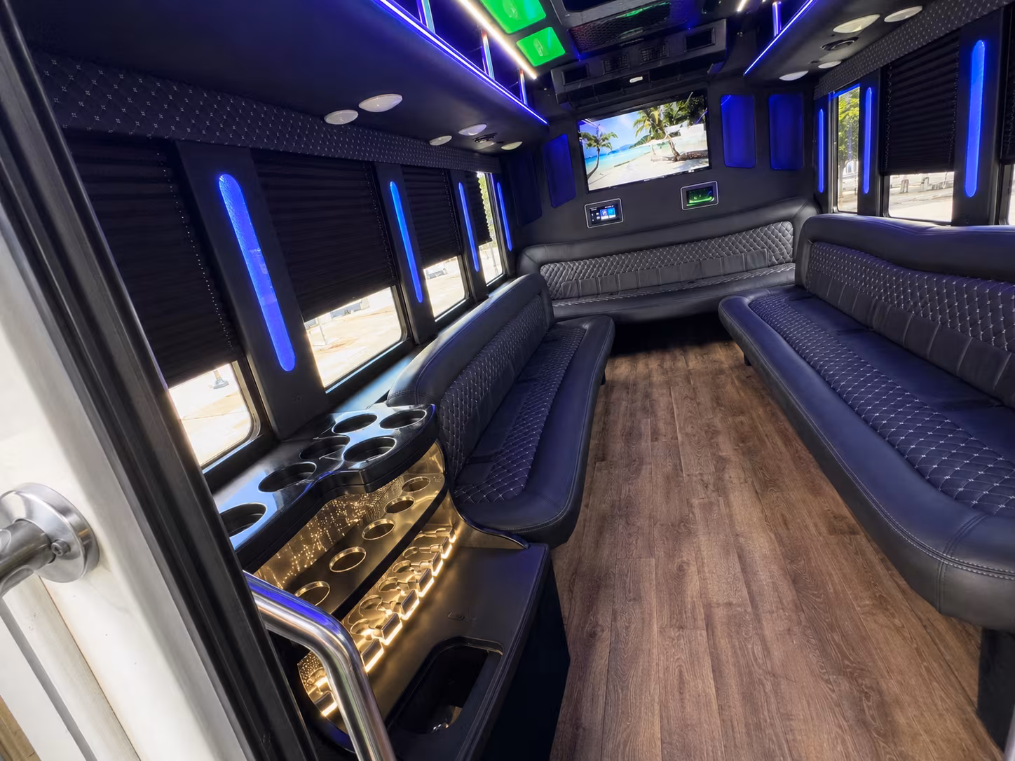 Rancho Cucamonga Birthday, Sweet 16, & Quinceañera Party Bus Rentals