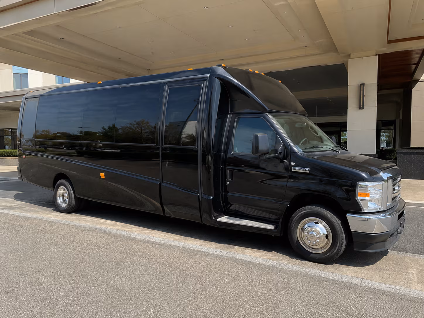 Riverside Party Bus Rental
